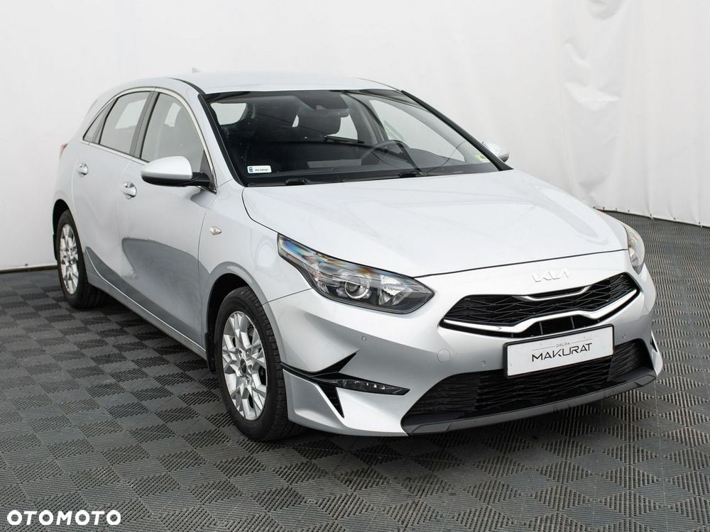 Kia Ceed 1.5 T-GDI M - 4