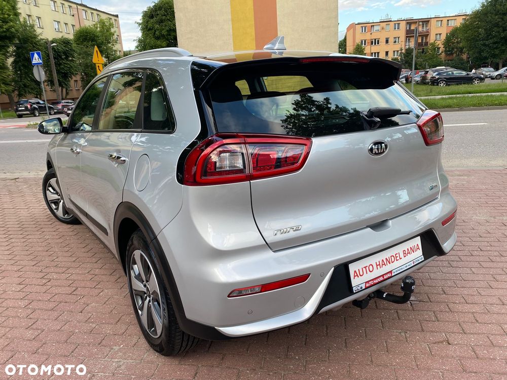 Kia Niro 1.6 GDI Hybrid M - 21