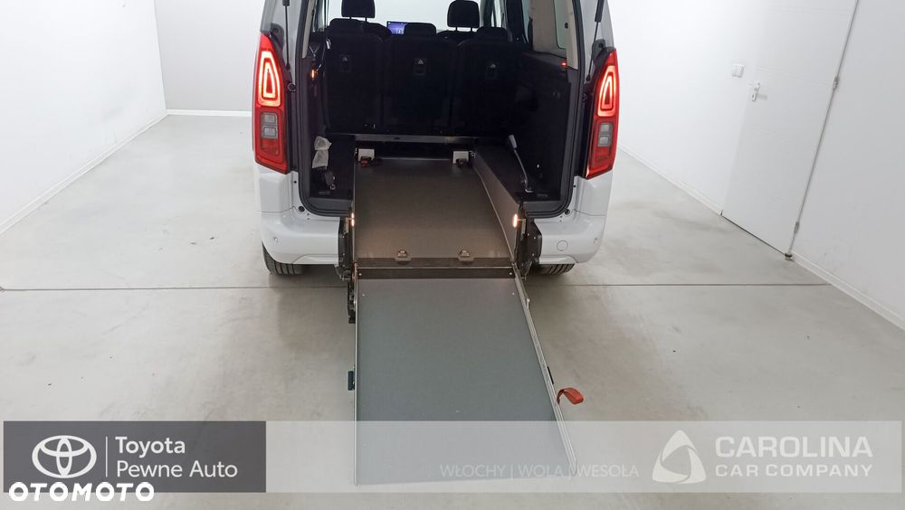 Toyota Proace City Verso Long 1.5 D-4D Family - 23
