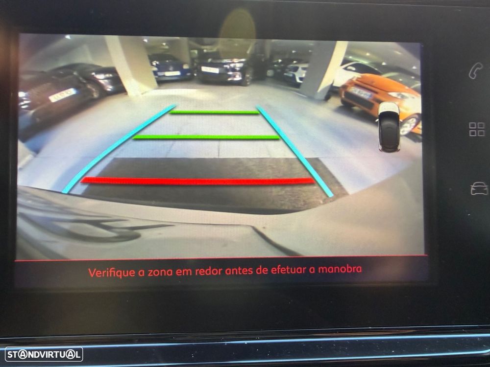 Citroën C3 1.2 PureTech Shine - 12