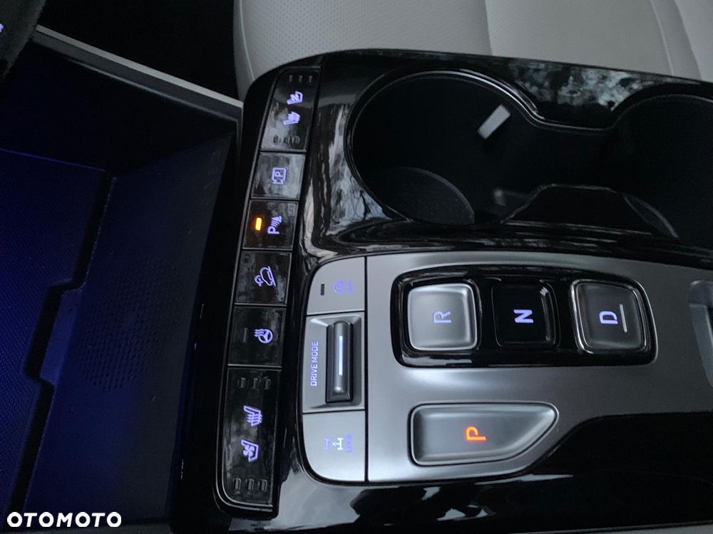 Hyundai Tucson 1.6 T-GDi HEV Platinum 4WD - 26