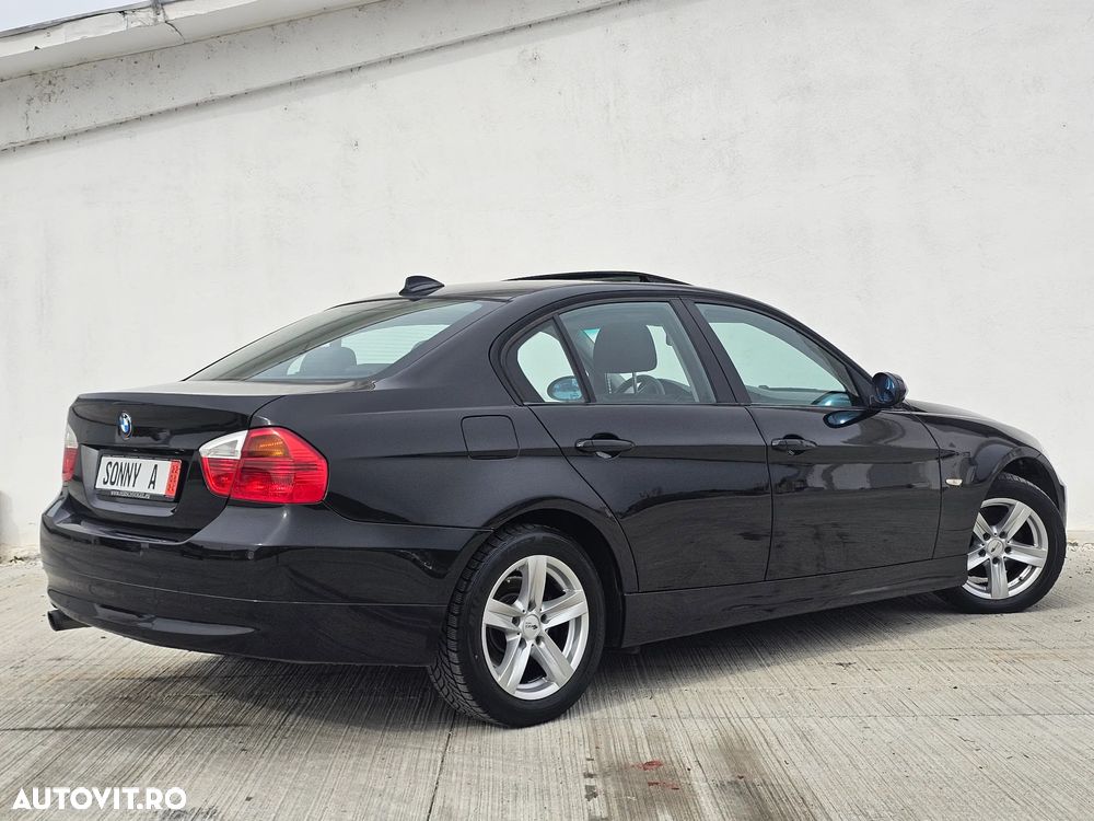 BMW Seria 3 320d DPF Aut. - 11
