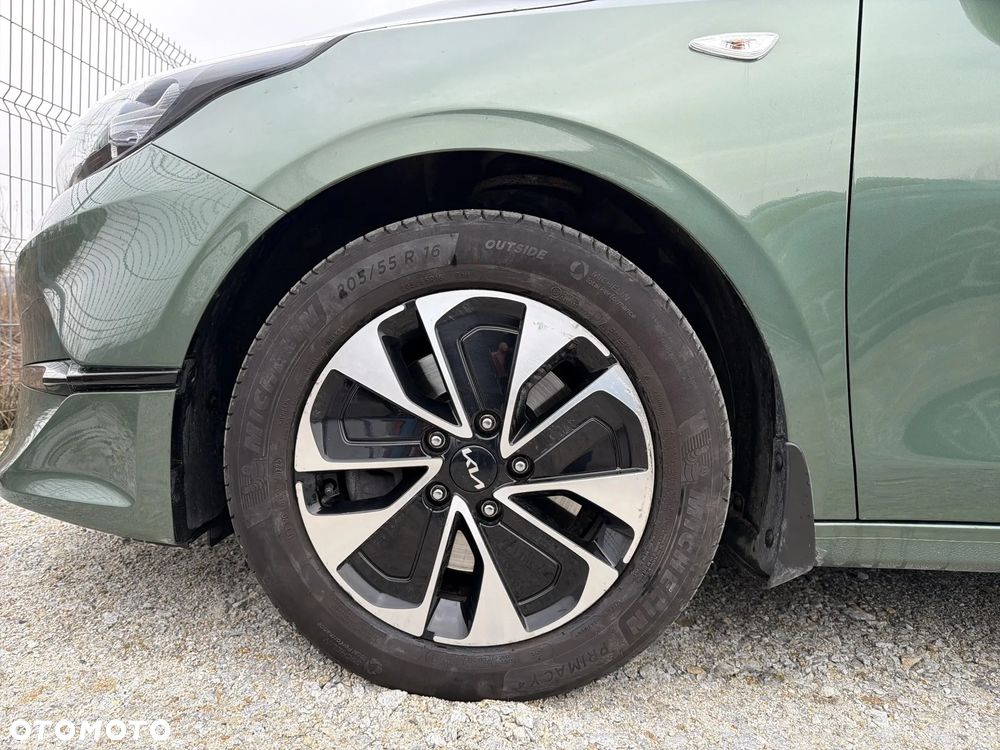 Kia Ceed 1.5 T-GDI M - 27