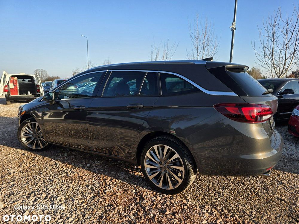 Opel Astra 1.6 BiTurbo D (CDTI) Start/Stop Innovation - 8