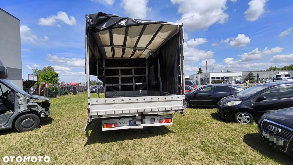 Renault Master 2021r Longcab uszkodzony - 6