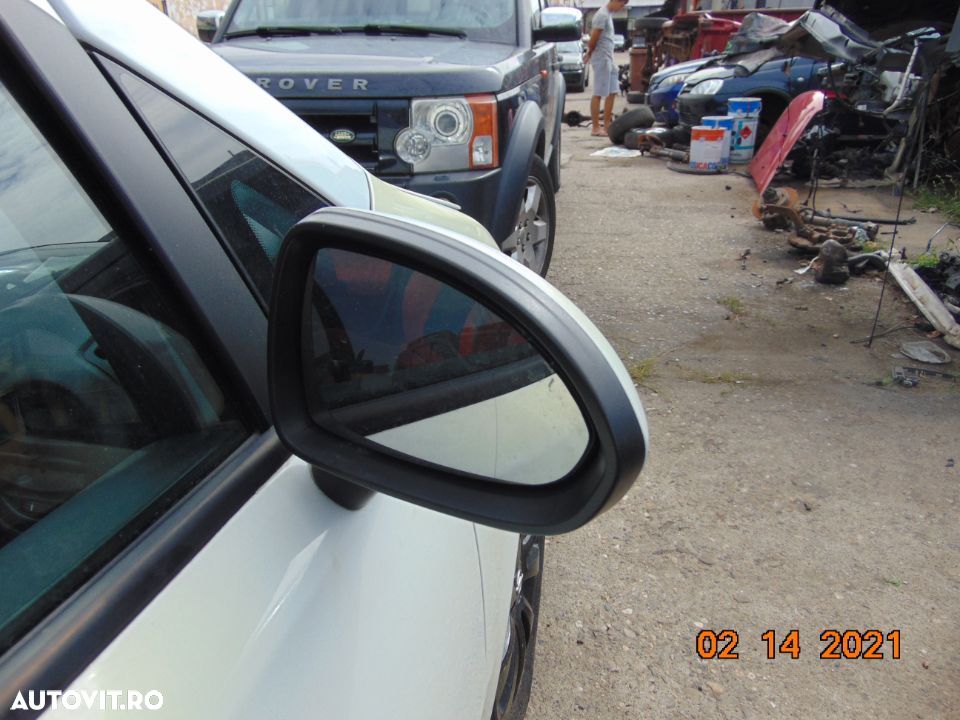 Oglinda Opel Corsa D 2007-2014 oglinzi electrice stanga dreapta dezmembrez corsa d 1,0 - 1