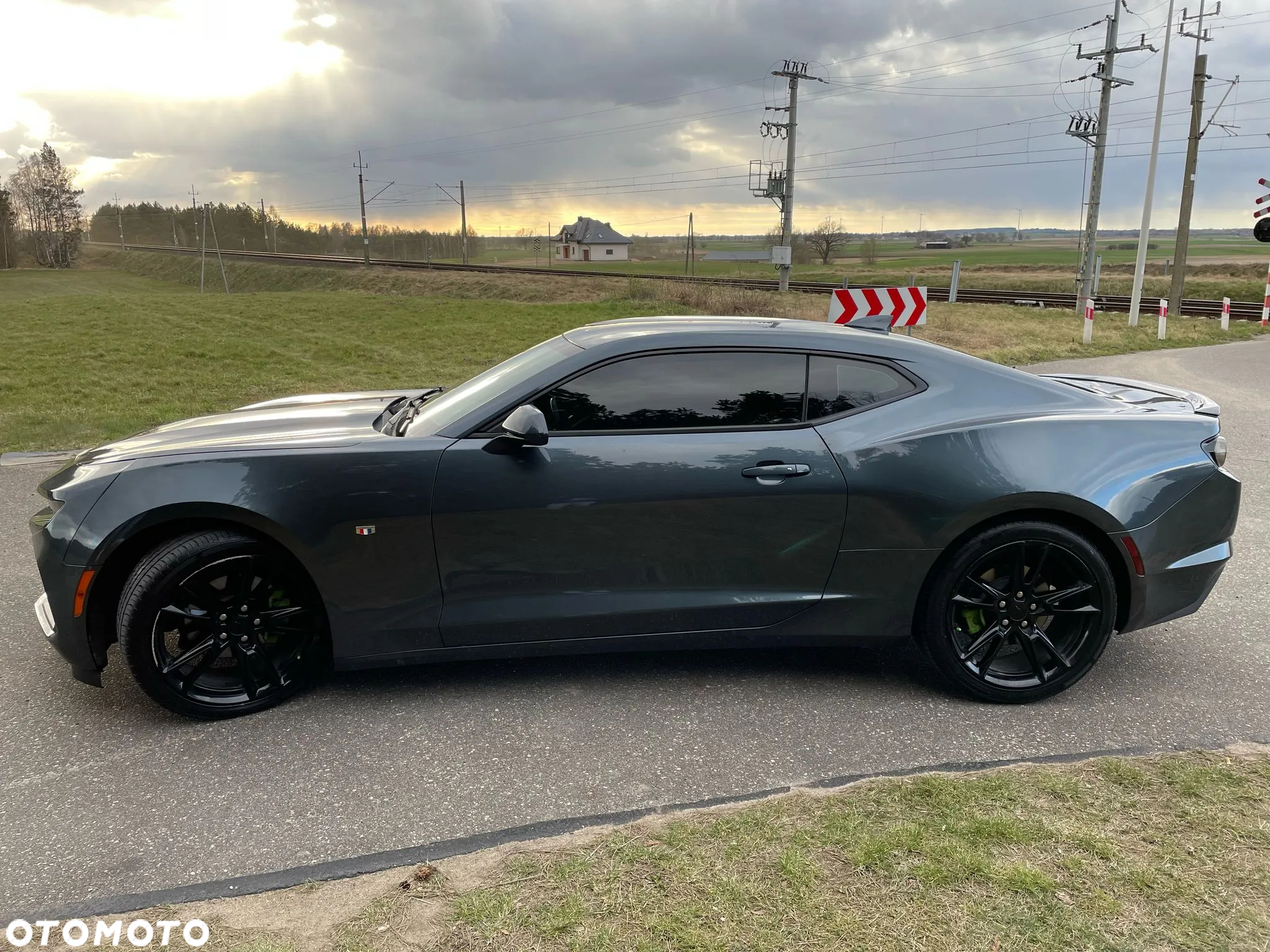 Chevrolet Camaro - 13
