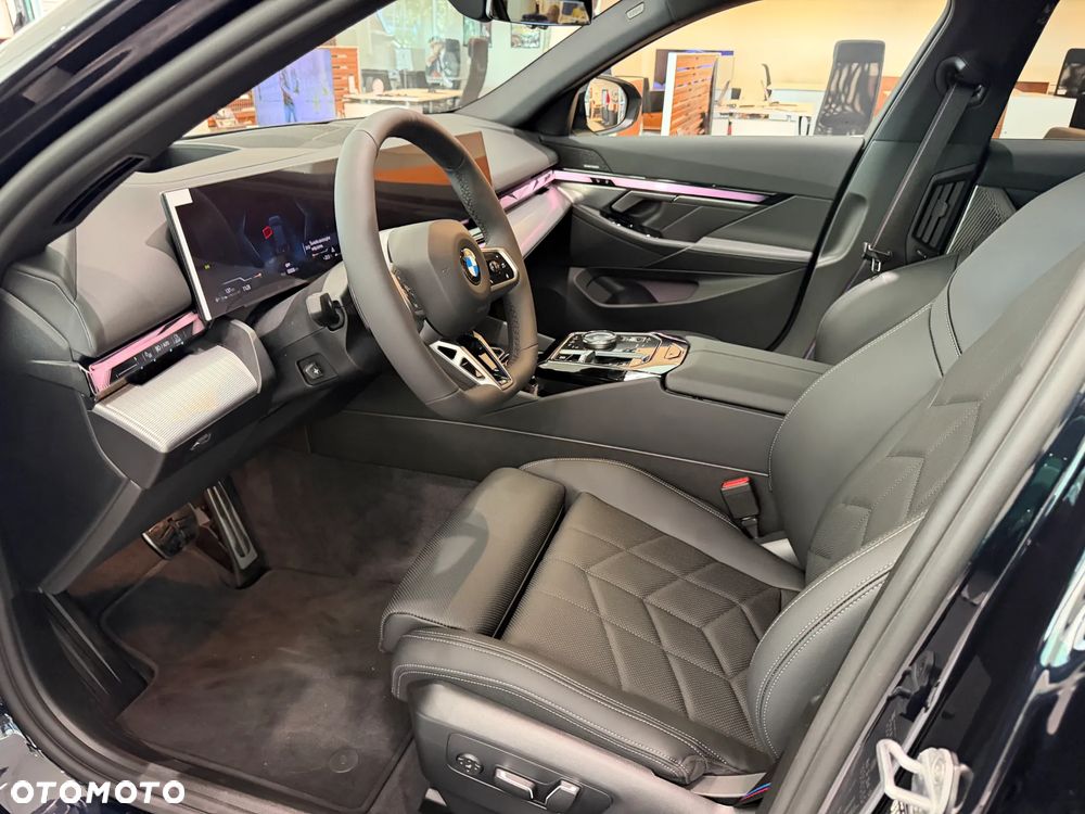 BMW Seria 5 540d xDrive mHEV M Sport - 7