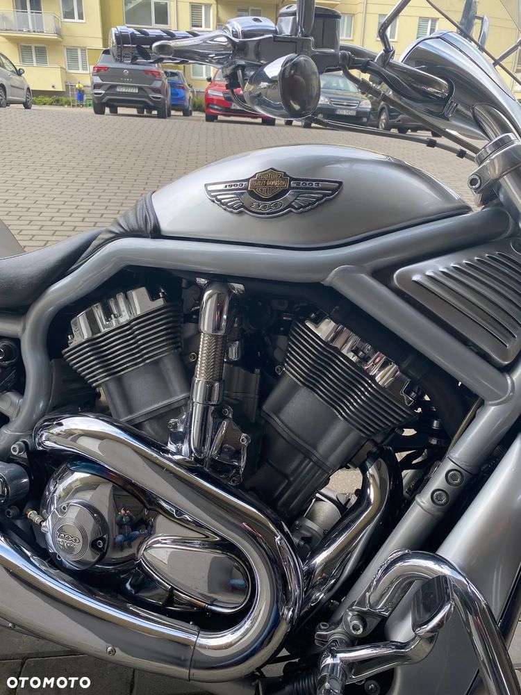 Harley-Davidson V-Rod Street Rod - 11