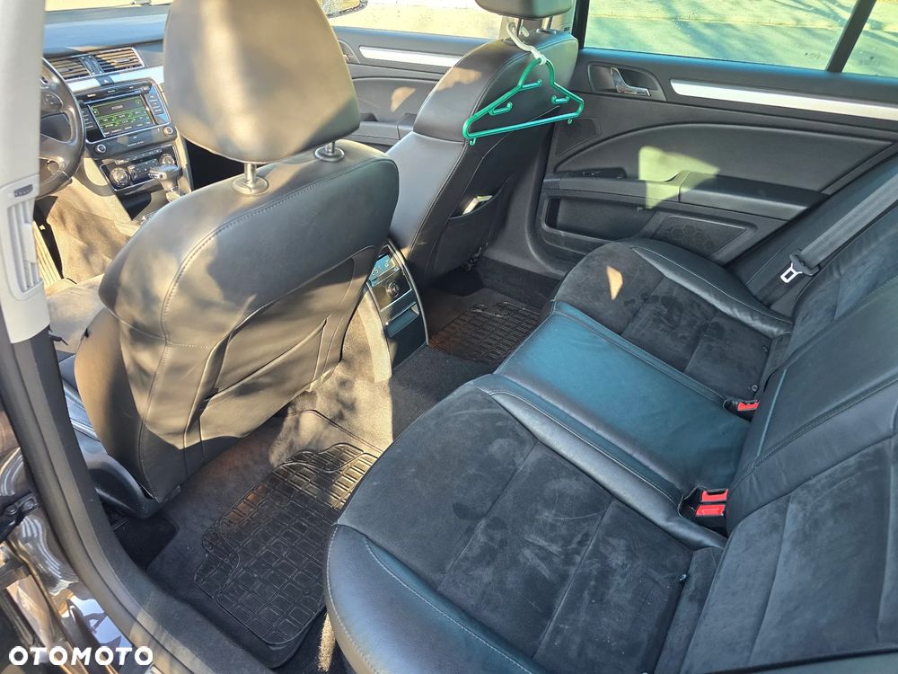 Skoda Superb 1.8 TSI DSG Elegance - 12