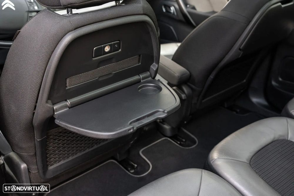 Citroën Grand C4 Spacetourer 1.5 BlueHDi Shine EAT8 - 24