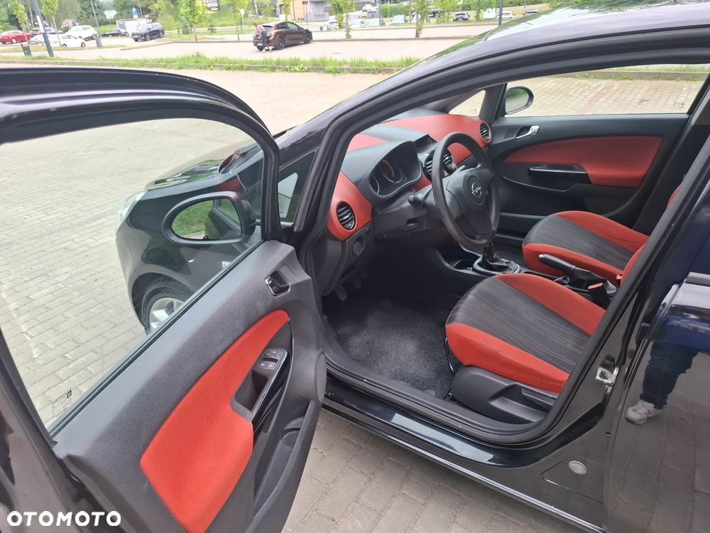 Opel Corsa 1.4 16V Enjoy - 12