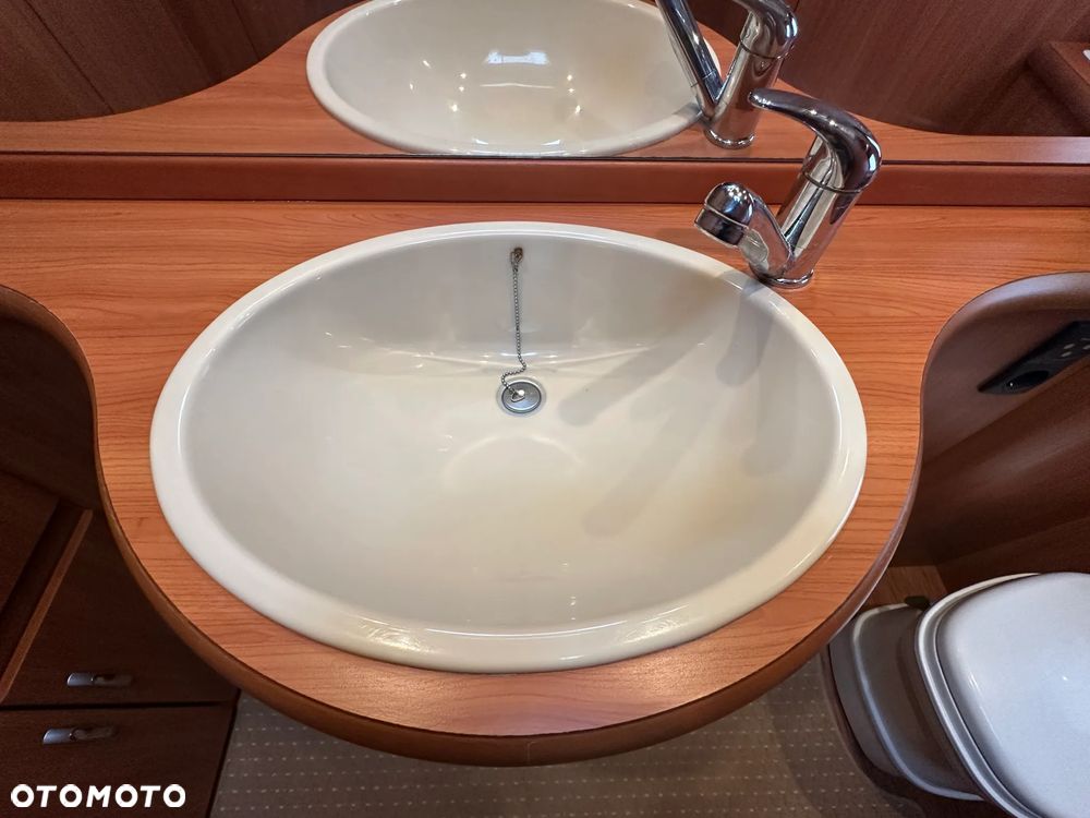 Hobby 560 WLU z napędem i markizą FIAMMA elektryczną. !!! RATY !!! - 35