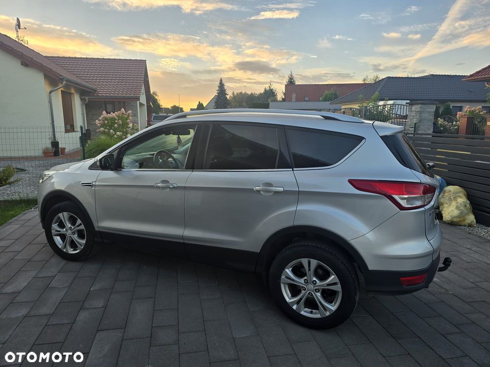 Ford Kuga 1.5 EcoBoost FWD Trend ASS - 4