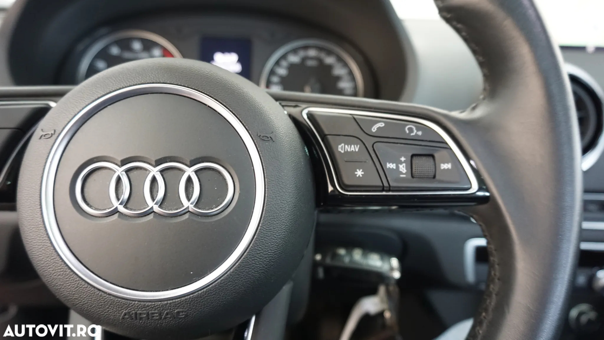 Audi A3 2.0 40 TFSI S tronic quattro Design - 15