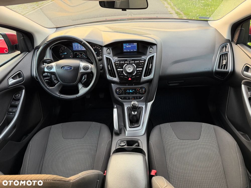 Ford Focus 1.6 EcoBoost Titanium - 6