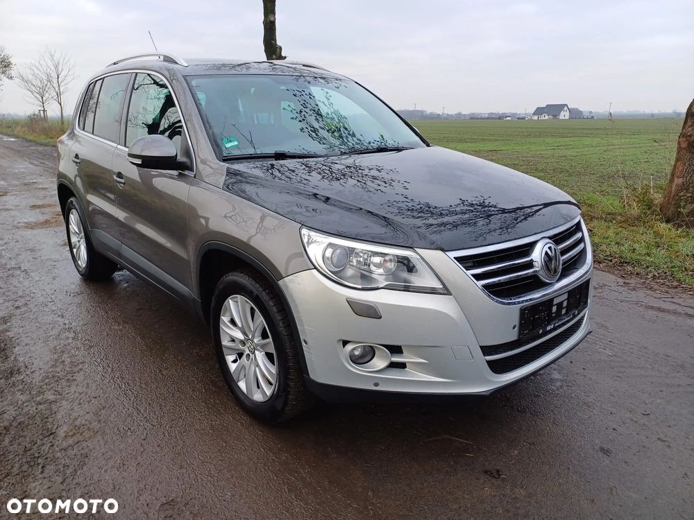 Volkswagen Tiguan 2.0 TDI DPF BlueMotion Technology Trend & Fun - 4