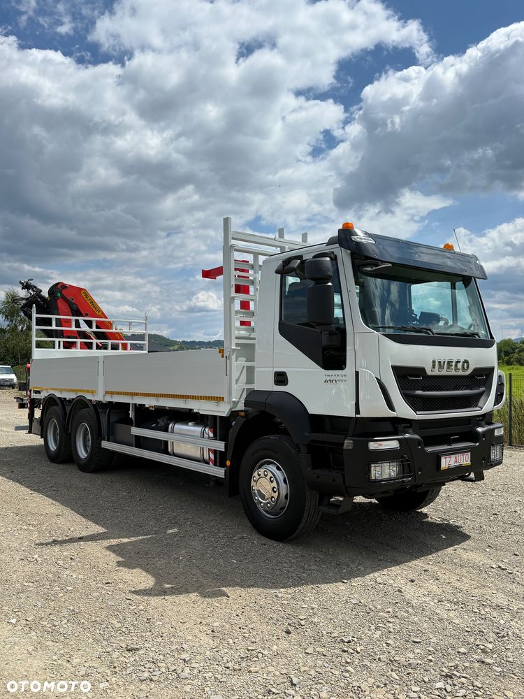 Iveco Trakker 410 6x4 SKRZYNIA 6.8m HDS PALFINGER 22002-eh / PILOT 5x wysów ROTATOR STAN IDEALNY - 9