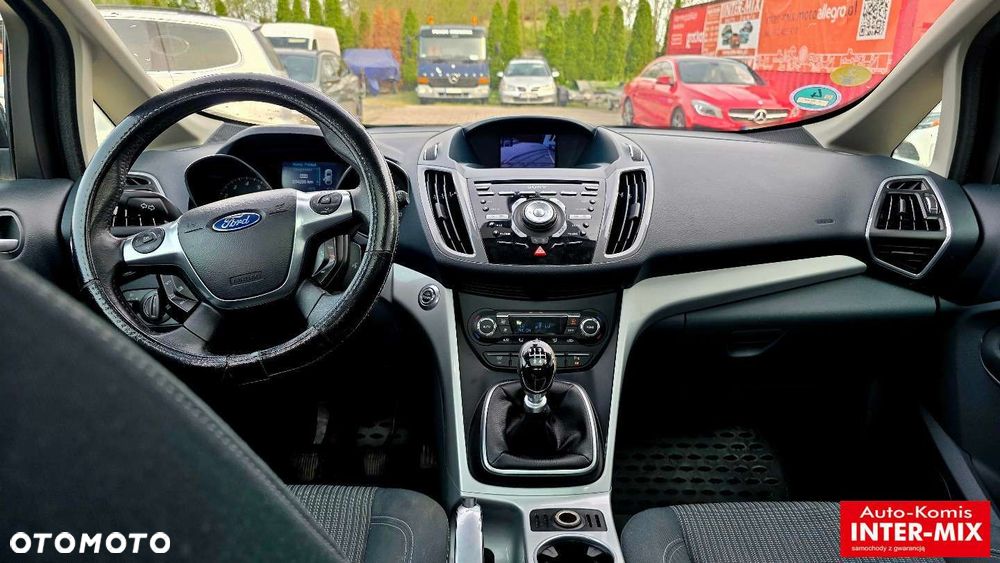 Ford Grand C-MAX - 34