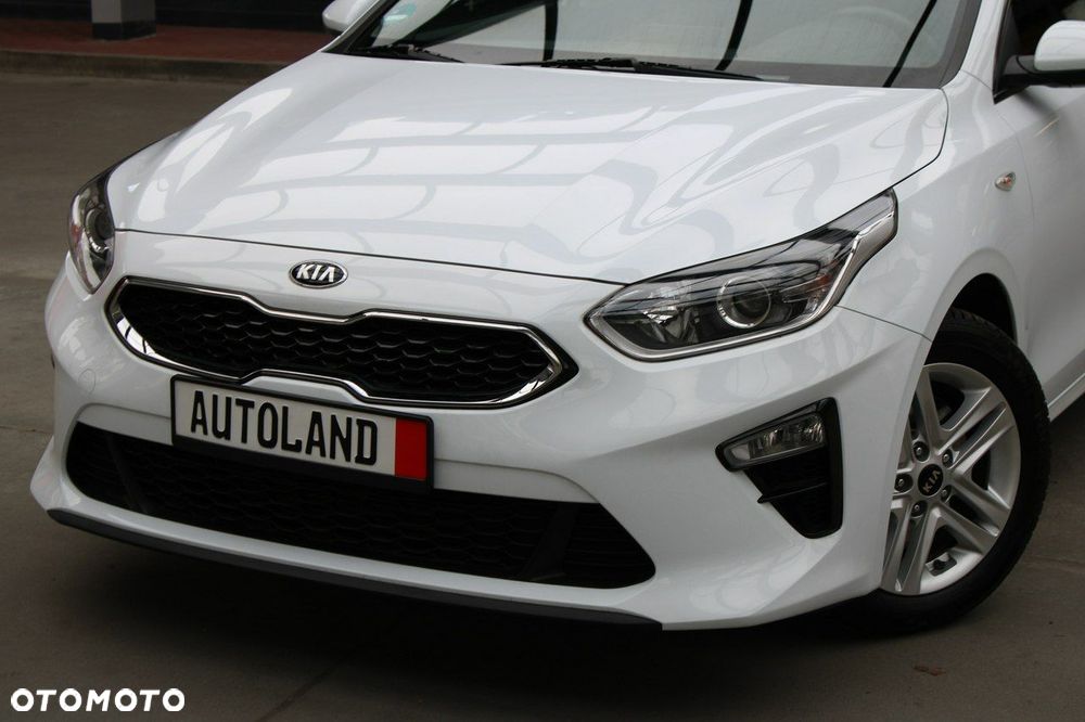Kia Ceed 1.4 T-GDI L Business Line - 17