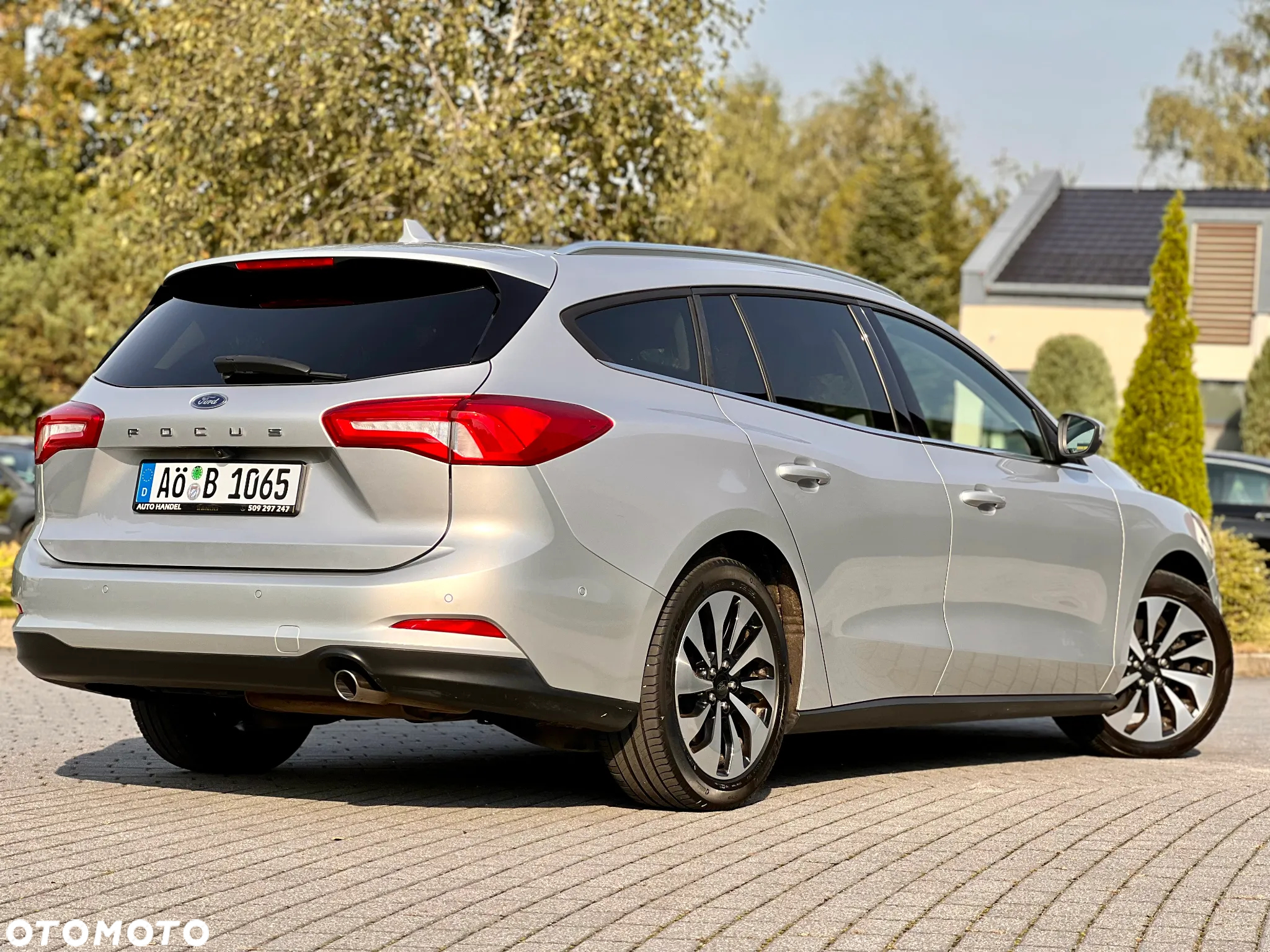 Ford Focus Turnier 1.5 EcoBlue Start-Stopp-System TITANIUM DESIGN - 17