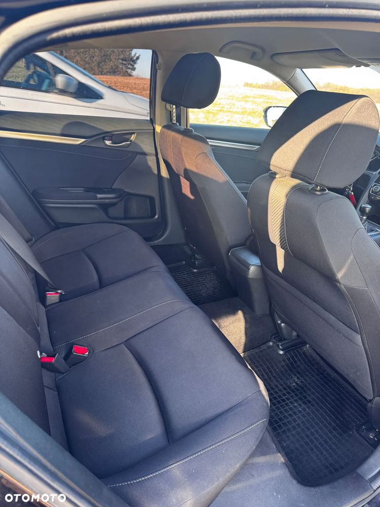 Honda Civic 1.5 T Elegance - 17