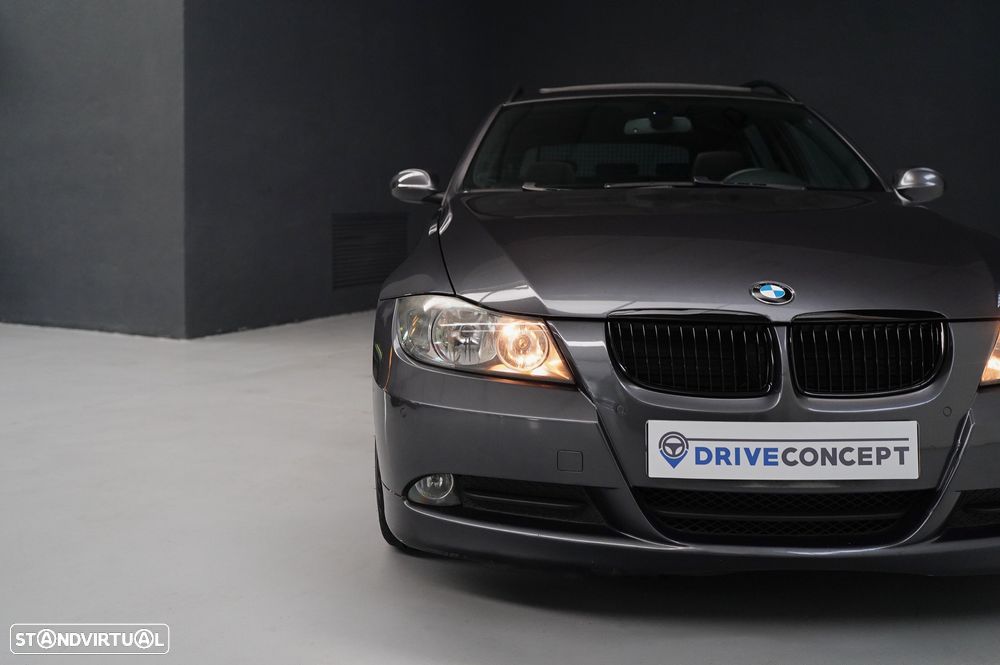 BMW 320 d Dynamic - 5