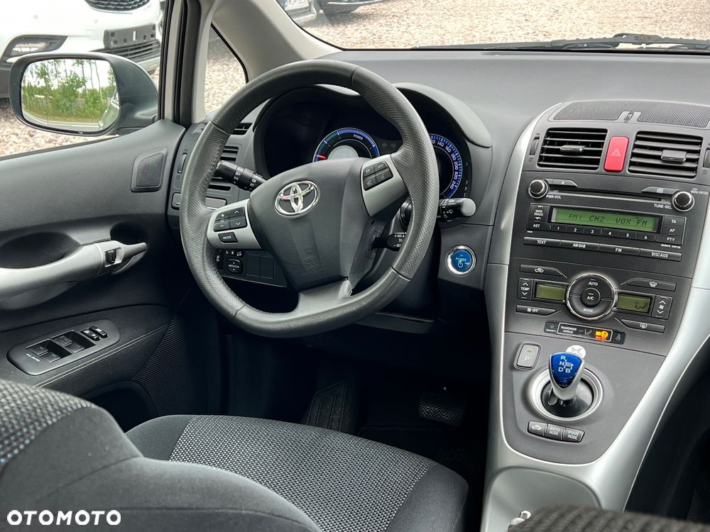 Toyota Auris - 17