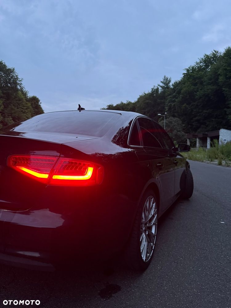 Audi A4 Limousine - 26