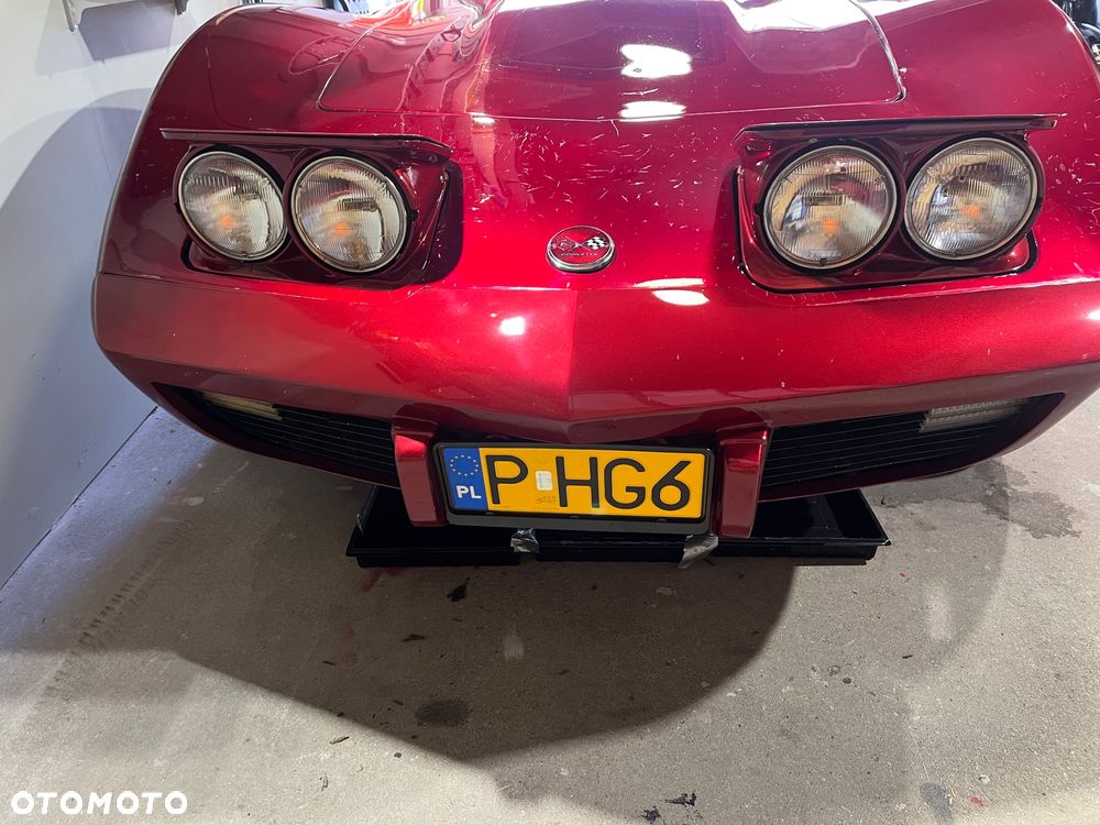 Chevrolet Corvette - 8