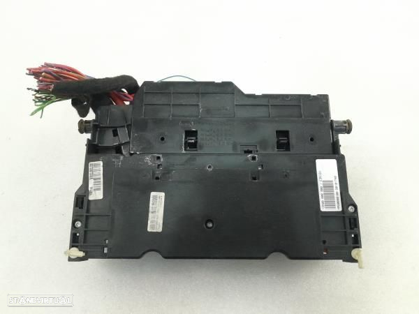 Caixa Fusiveis Bmw X3 (E83) - 2