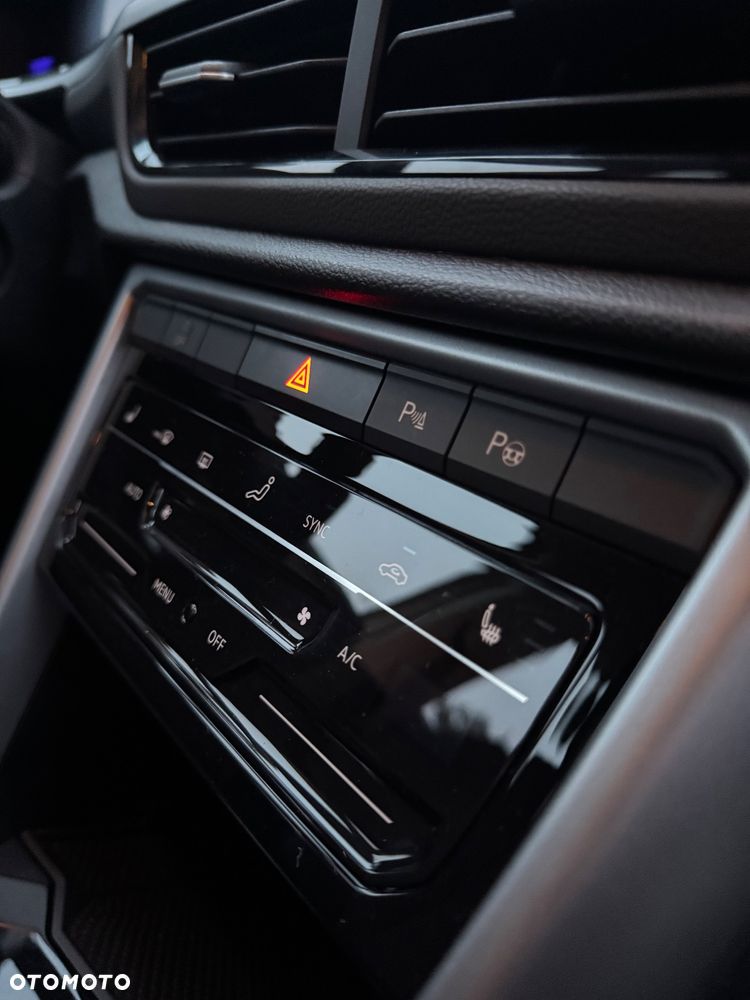 Volkswagen T-Roc 1.5 TSI Life Plus DSG - 7