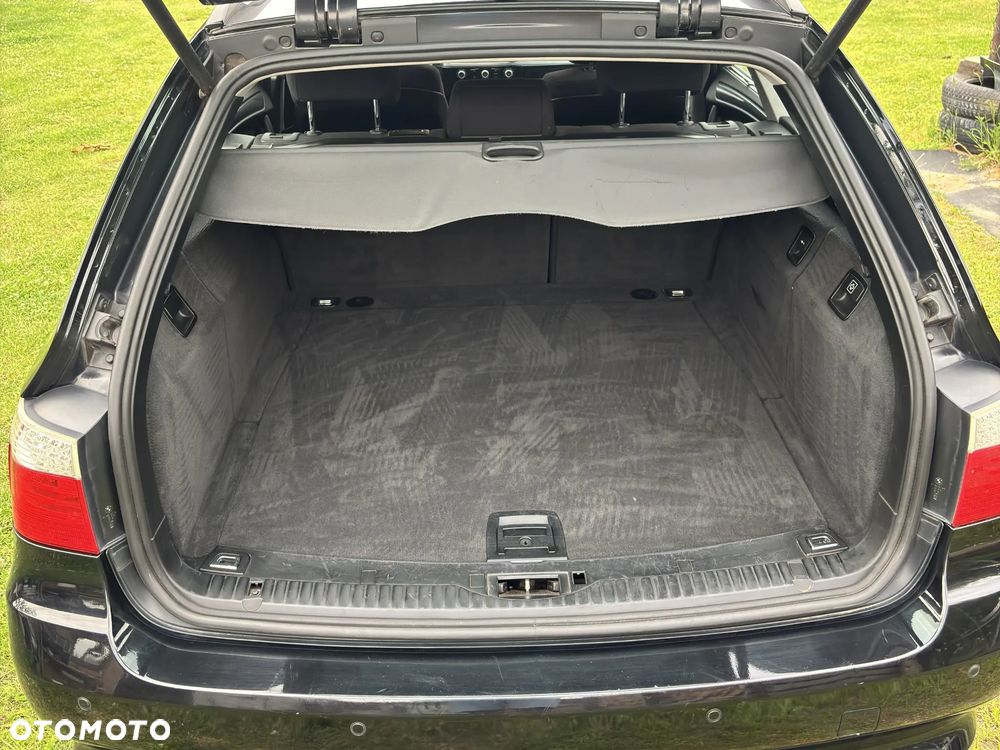 BMW Seria 5 520d - 13