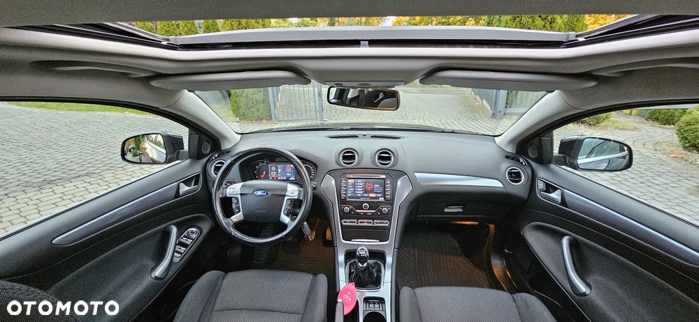 Ford Mondeo - 8