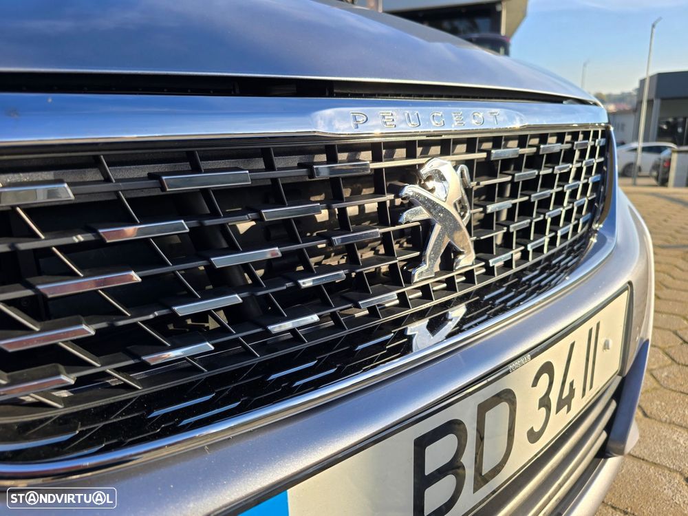 Peugeot 308 1.2 PureTech Allure EAT8 - 11