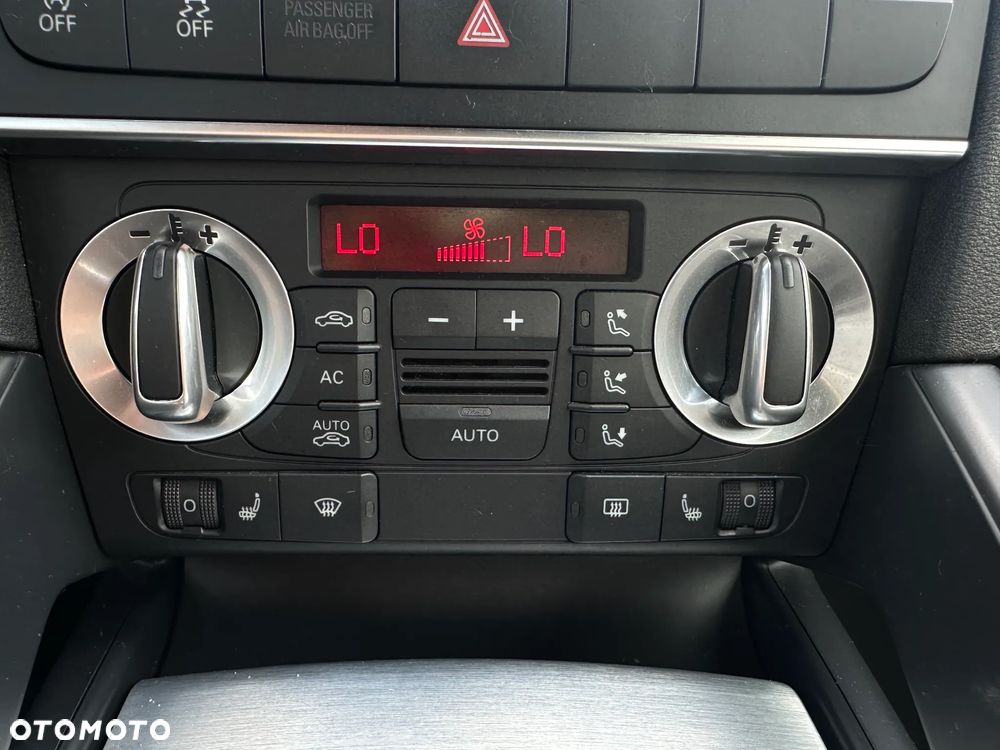 Audi A3 Cabrio 1.2 TFSI Attraction - 4