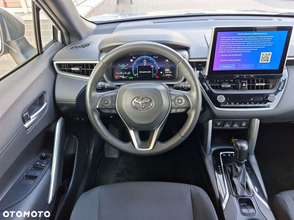Toyota Corolla Cross - 9