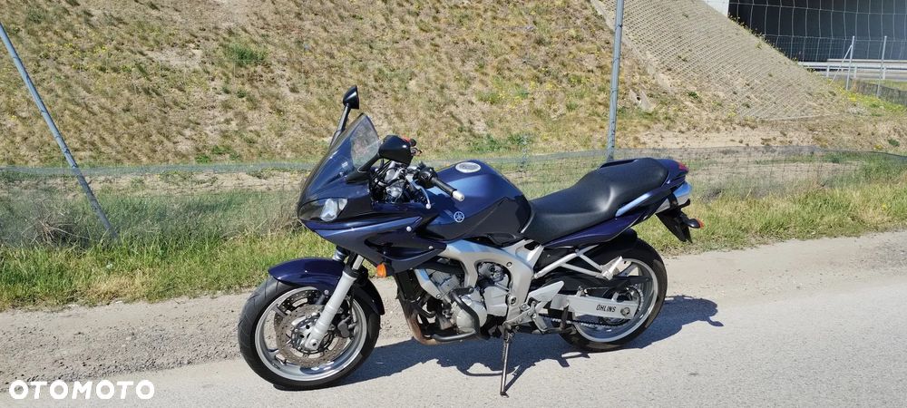 Yamaha FZ6 - 1
