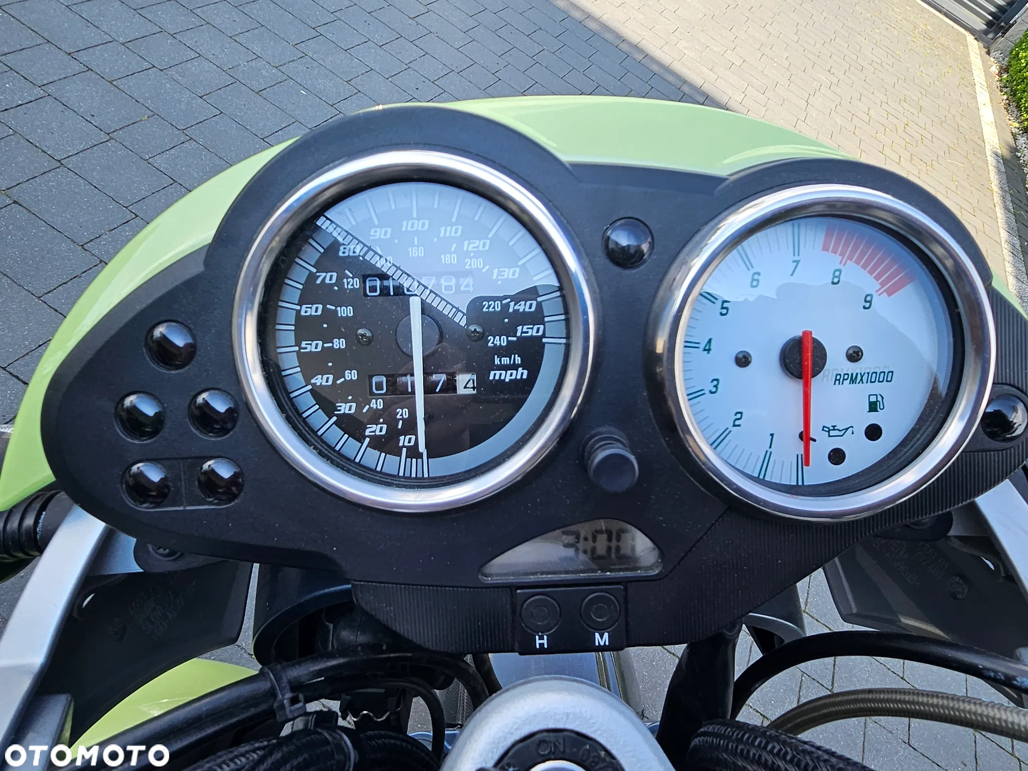 BMW R - 19