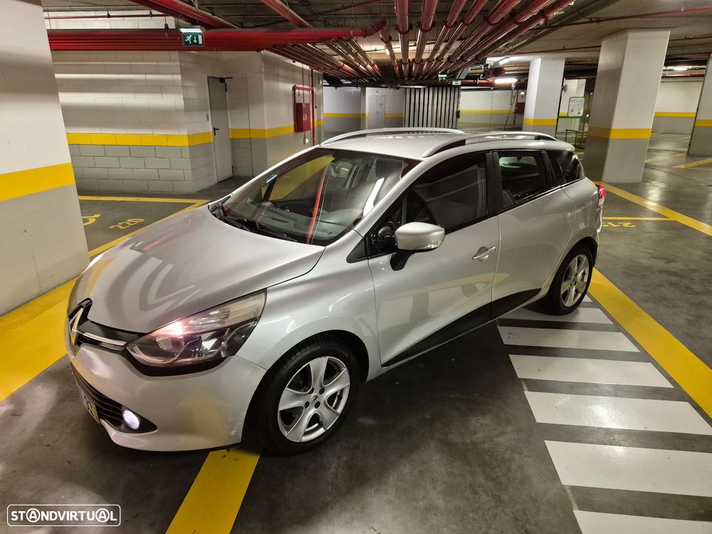 Renault Clio Sport Tourer 1.5 dCi Dynamique S - 2