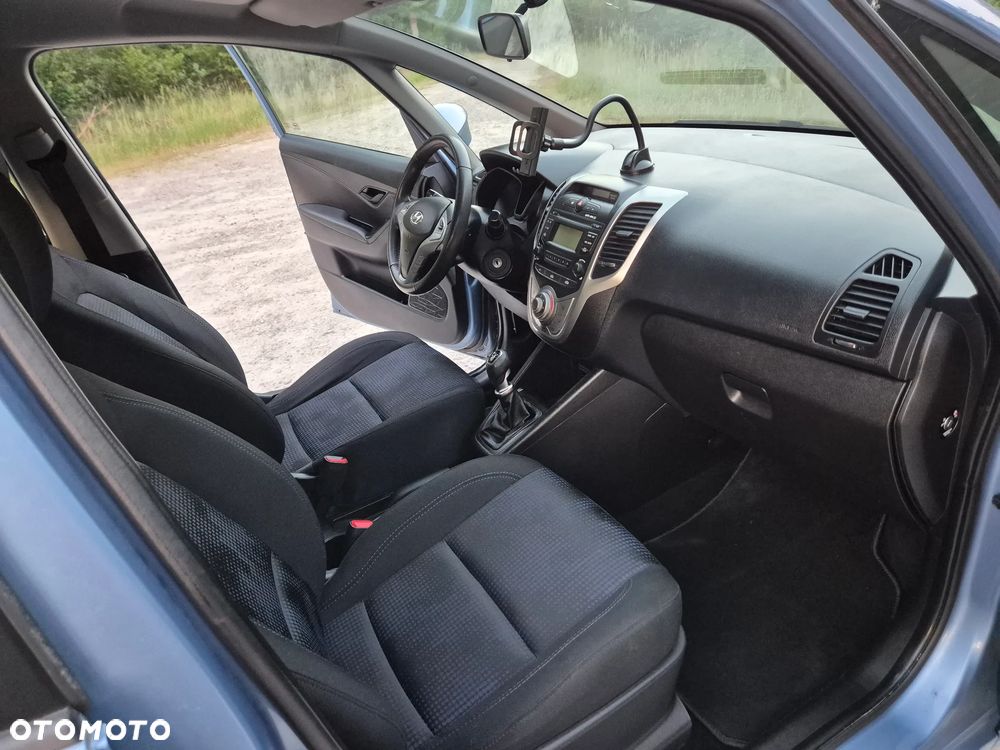 Hyundai ix20 1.4 Comfort - 21