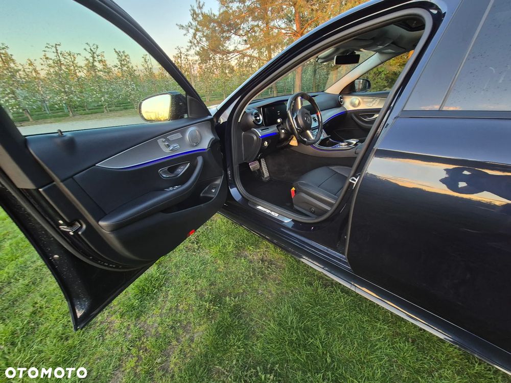 Mercedes-Benz Klasa E 220 d Business Edition 9G-TRONIC - 26