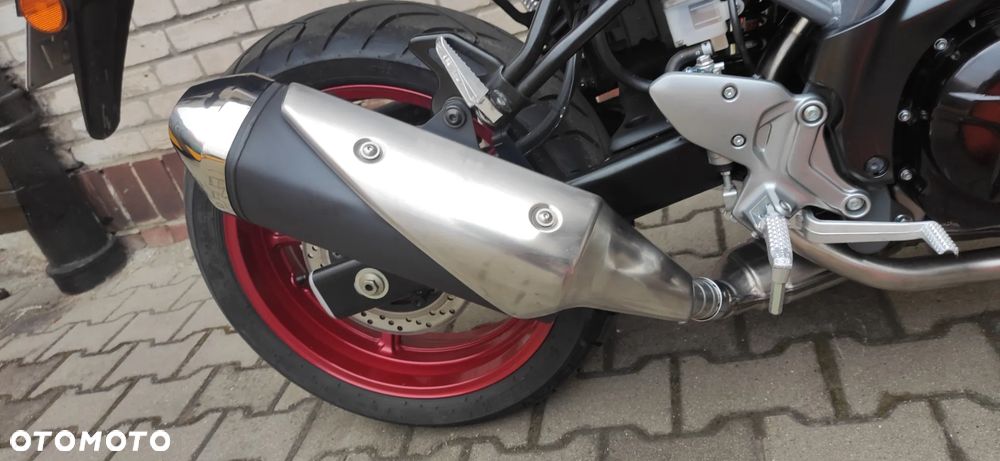 Suzuki SV - 13