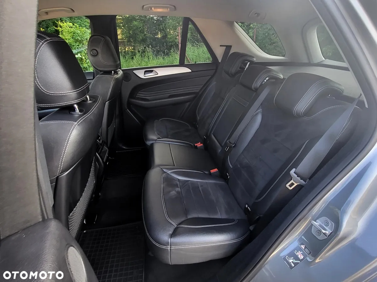 Mercedes-Benz ML 250 BlueTec 4-Matic - 12
