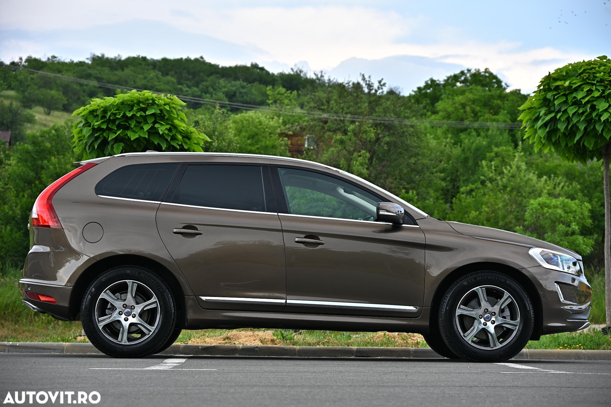 Volvo XC 60 D5 AWD Aut. Summum - 7