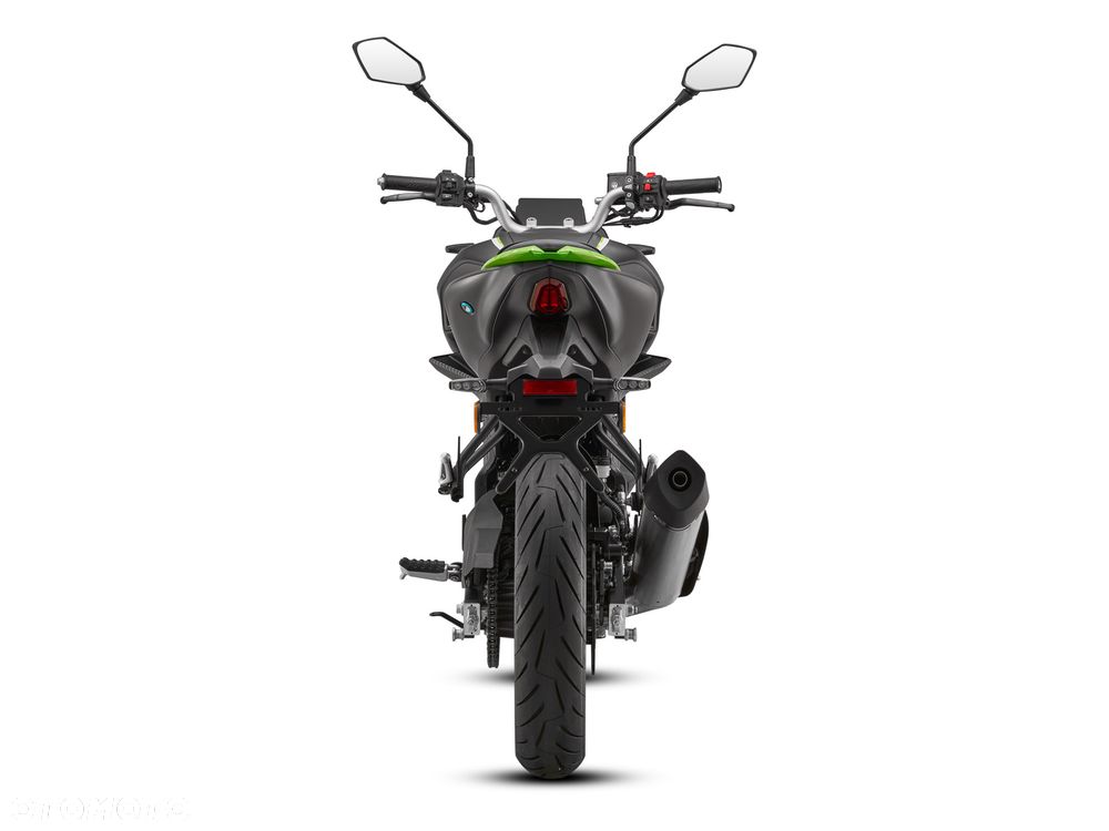 QJMOTOR SRK 125S - 4