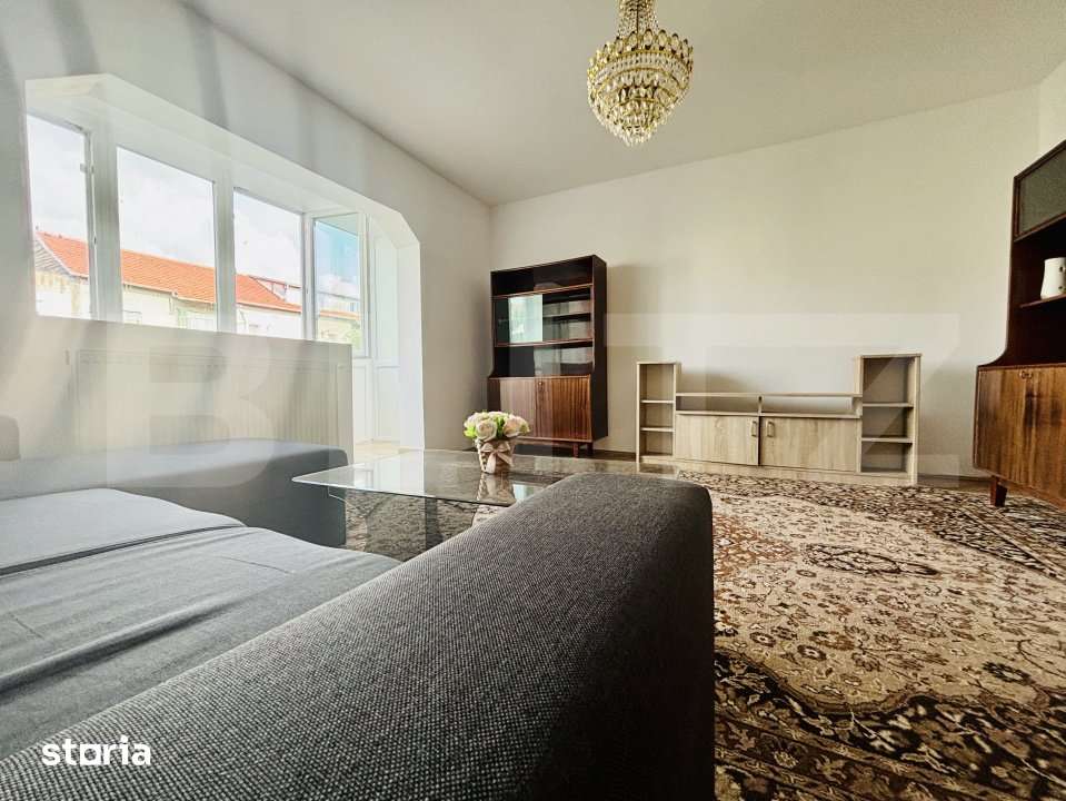 Apartament de vanzare, total decomandat, cu 4 camere, 79 mp, zona Giro — fotografia 2