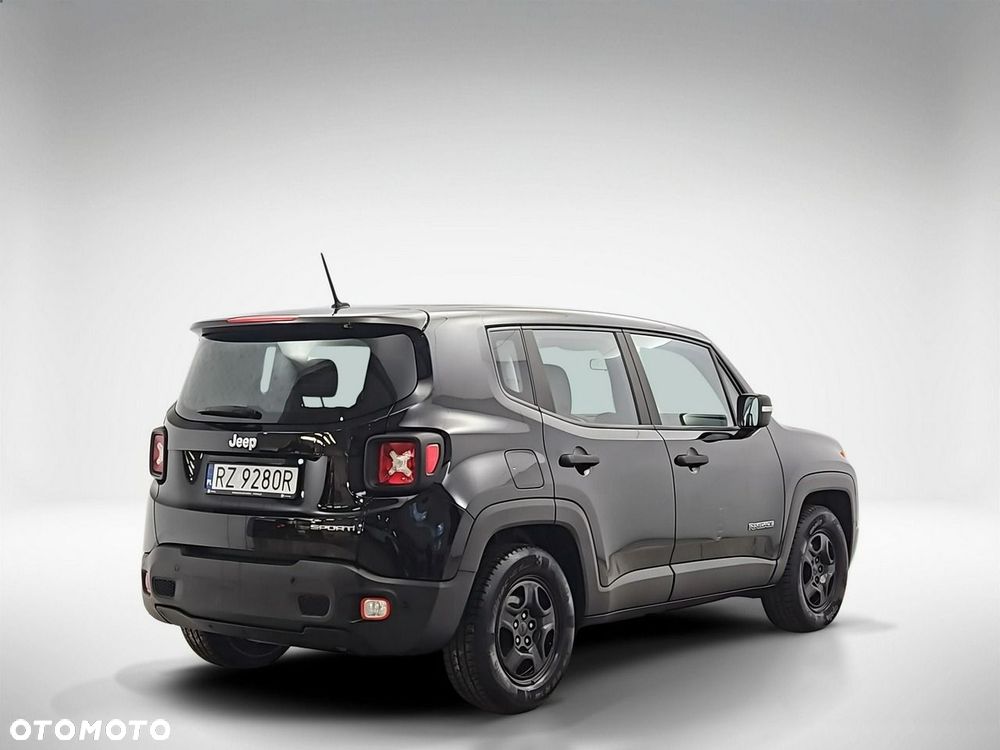 Jeep Renegade 1.6 E-TorQ Sport - 5