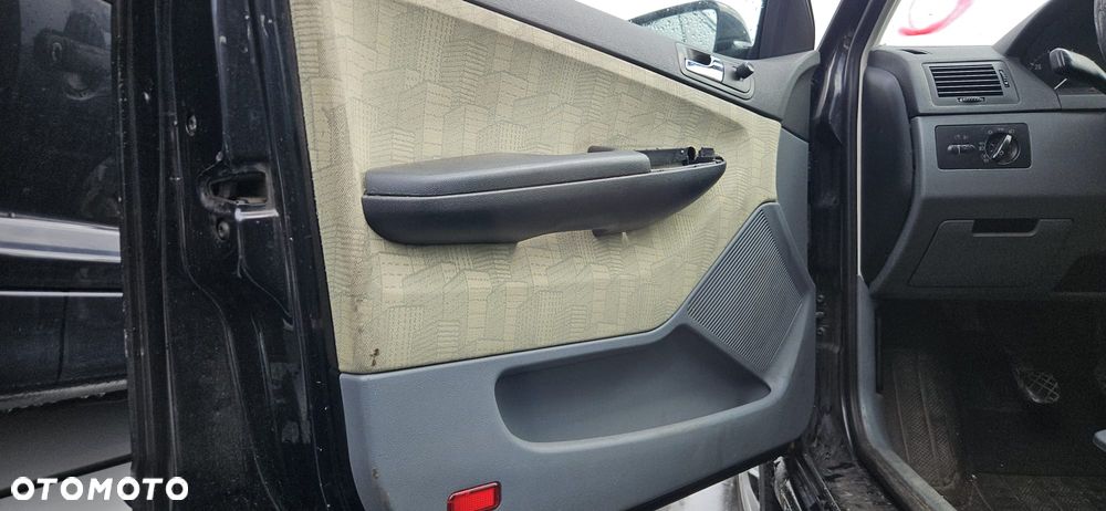 SKODA FABIA I 1.4 MPI AZE 99 - 04 - BLOTNIK PRZÓD LEWY PRAWY 9910 - 21