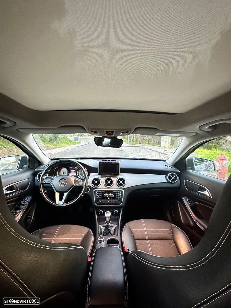 Mercedes-Benz GLA 180 (CDI) d Urban - 21